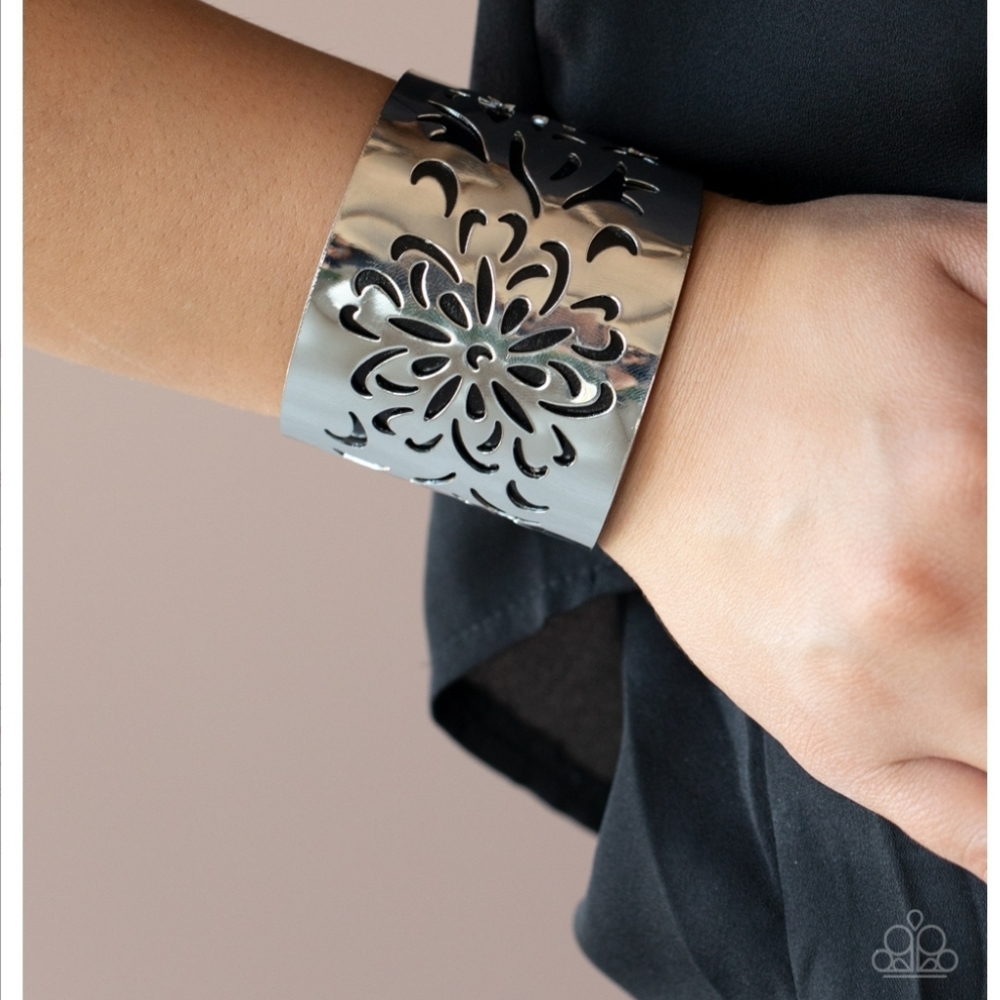 Get Your Bloom On Bracelet